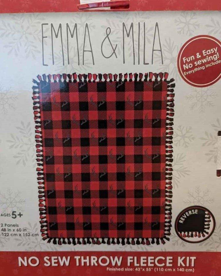 Buffalo Red and Black No Sew Fleece Throw Kit, Stag Antler | Fabric Design Treasures