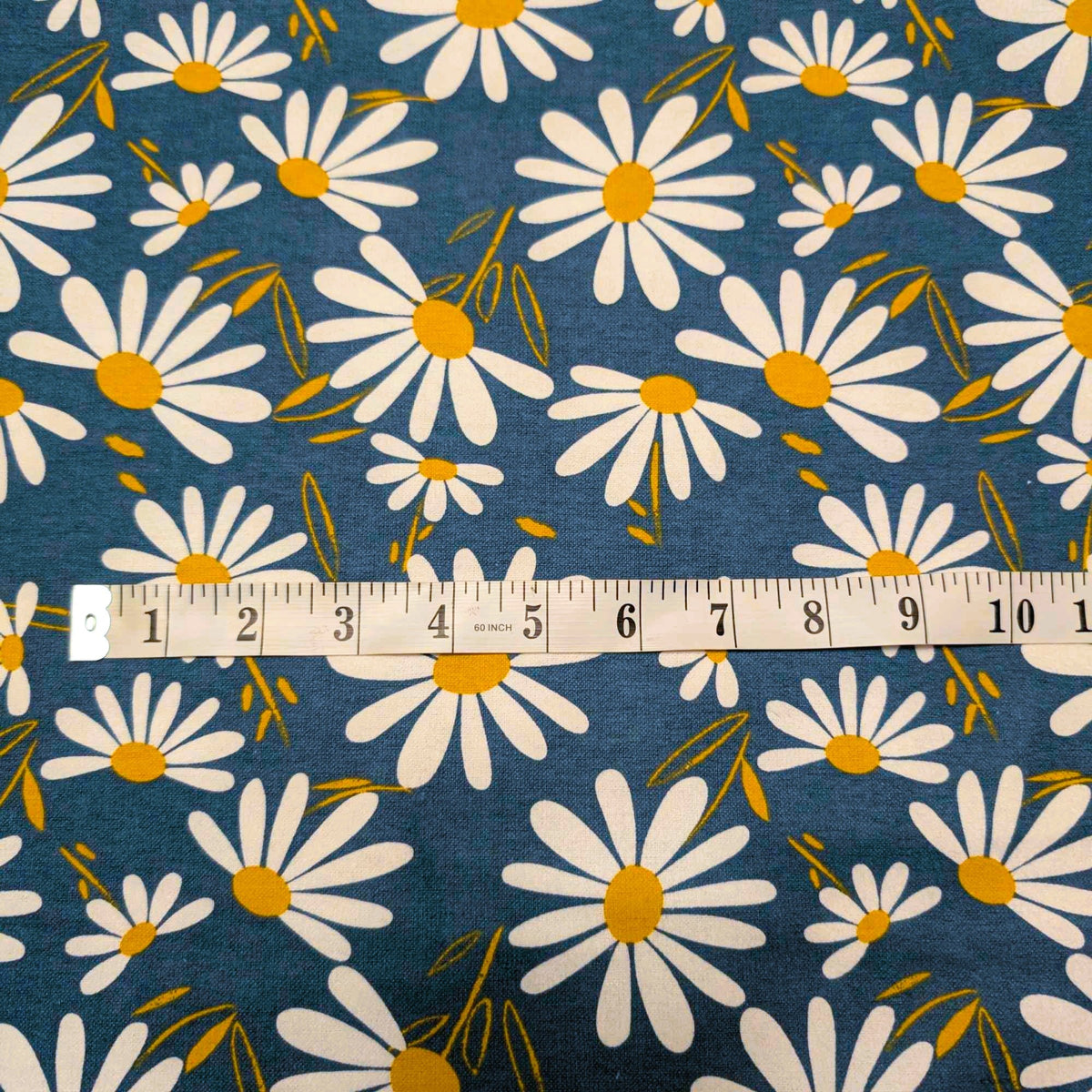 Modern Daisy Floral Cotton Flannel Fabric | Soft Brushed | Contemporary Flower Print